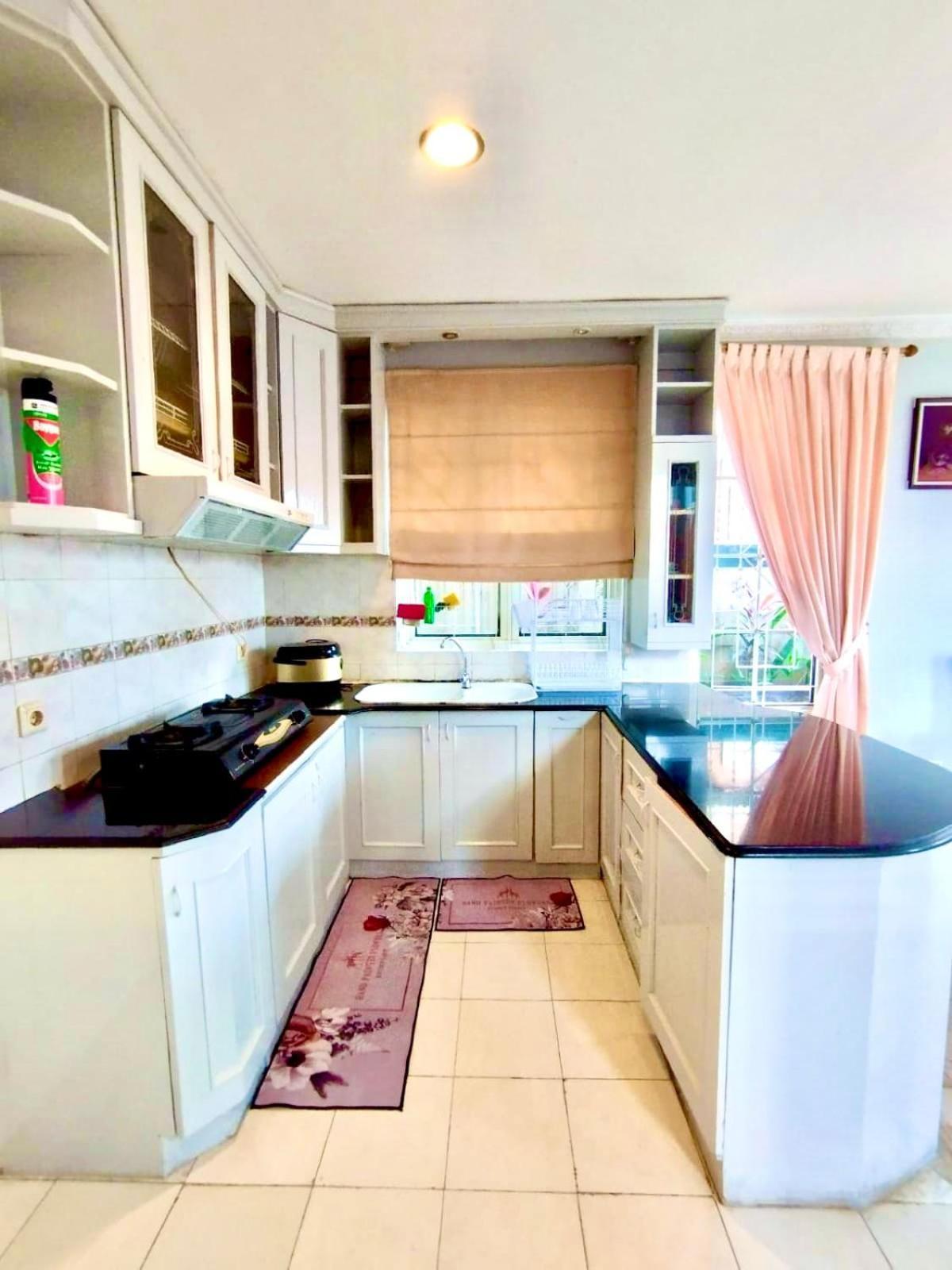 Vila Princess,Sentul 4Bedroom Dan Tenda Camping,Private Pool, Tenis Meja, Mini Billiard, Karaoke, Ayunan,Bbq, 08Satu3 80Satu6 4Satu5Satu Bogor Exterior foto